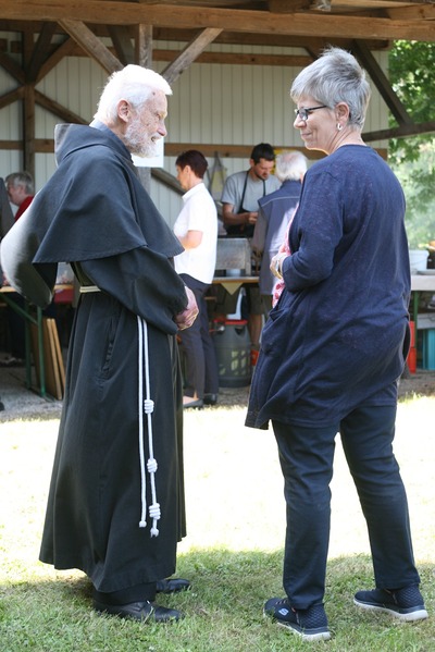 Gottesdienst und Pfarrfest in Asparn/Zaya