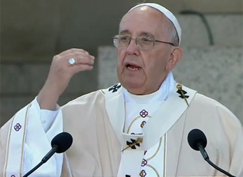 Paps Franziskus bei Heiligsprechung