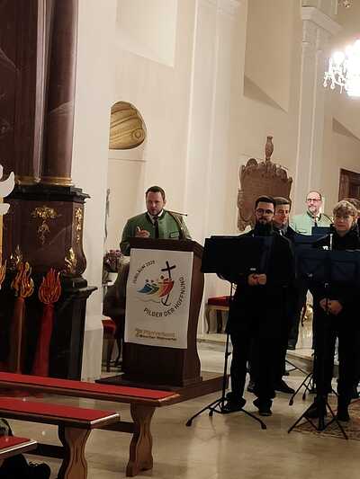 Adventkonzert in Asparn/Zaya / © Johannes Fally und Beate Bauer