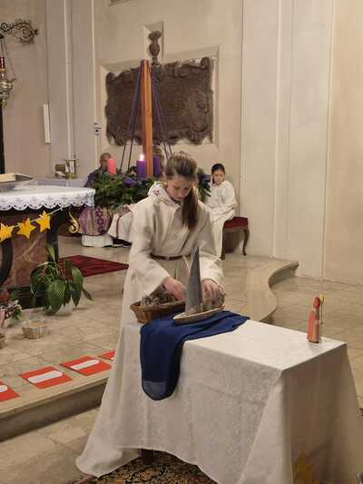 Familienmesse mit Nikolofeier