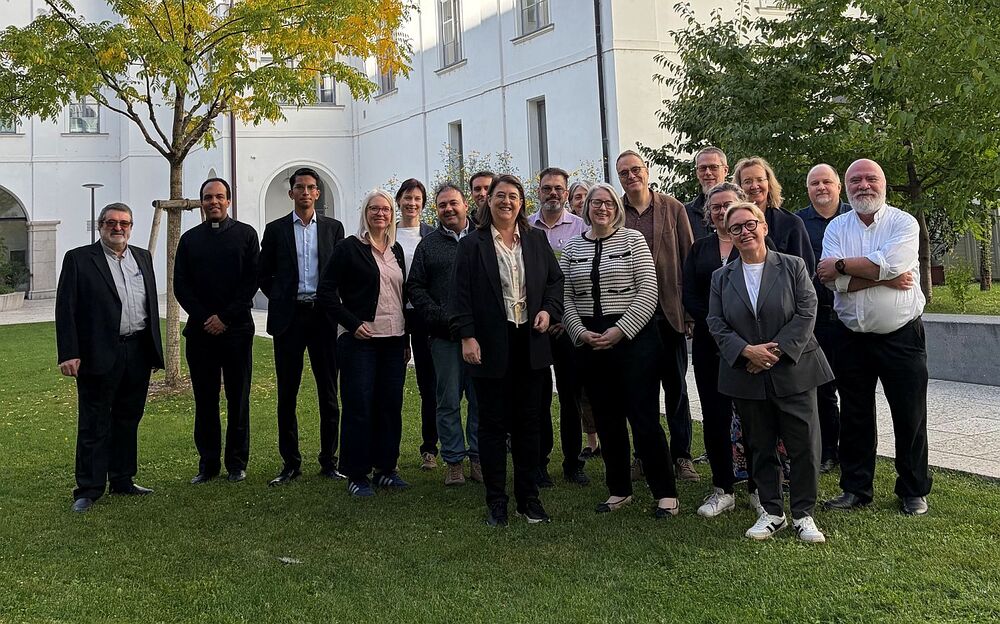 Teilnehmer:innnen des Eurocat-Treffen in Wien