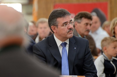 Feldmesse und Autosegnung beim FF-Heurigen