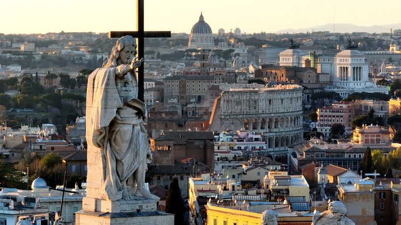 The main monuments of Rome in one photo at San Giovanni in Laterano.