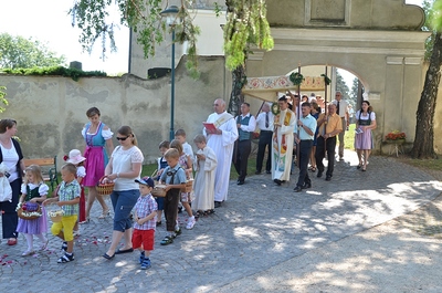 Fronleichnam 2015 in der Pfarre Gnadendorf