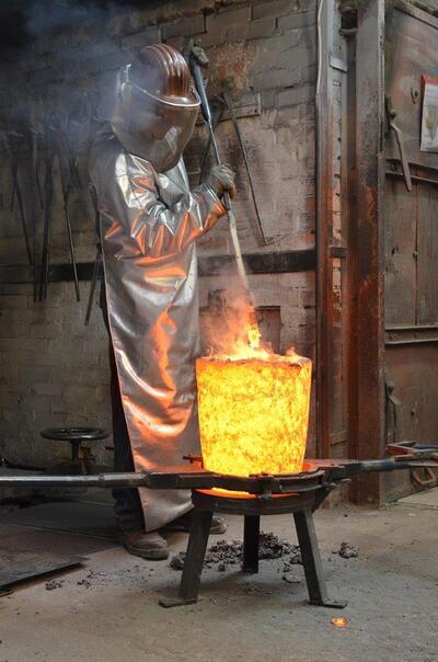 Besichtigung der Glockengießerei Grassmayr und Glockenguss