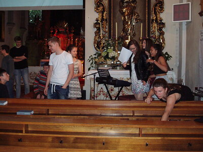 OLYMPUS DIGITAL CAMERA         