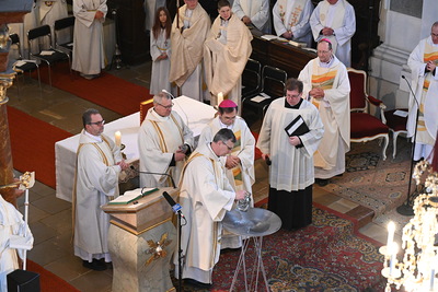 Erzbischof Grünwidl feierte Festmesse im Vikariat Nord