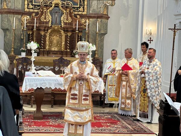 Patroziniumsfeier der Rum. griech. -kath. Gemeinde in Wr. Neustadt / CRISTIAN MAIDAN Patroziniumsfeier der Rum. griech. -kath. Gemeinde in Wr. Neustadt