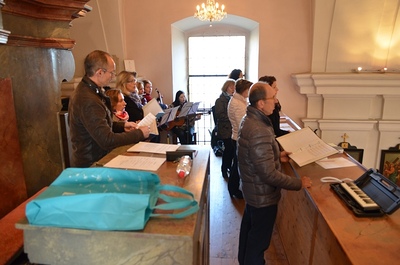 Erntedankfest: Eucharistiefeier und Agape 2016