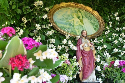 Festgottesdienst und Fronleichnamsprozession