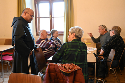 Eindrücke vom Pfarrkaffee