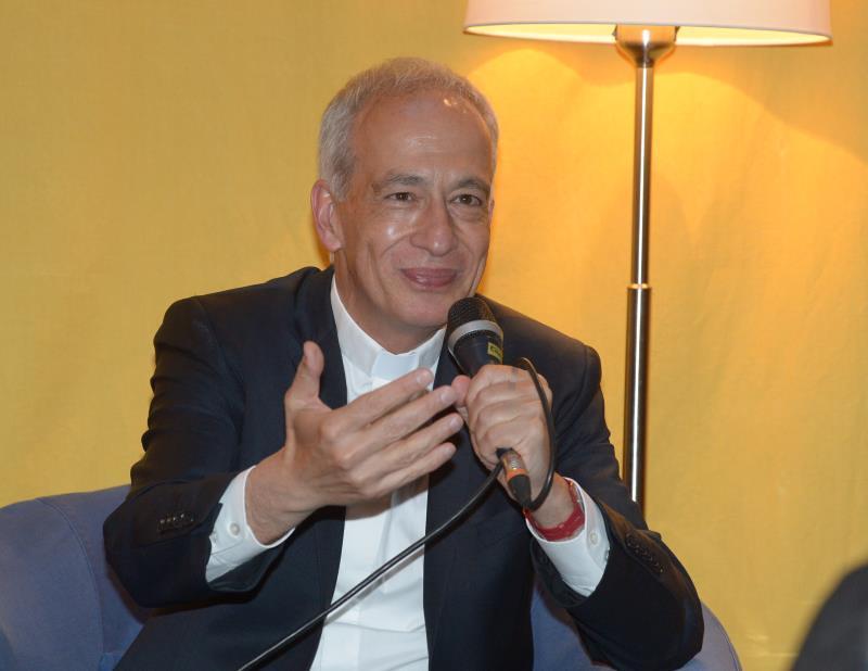 Landau: 'Naturwissenschaft und Glaube passen gut zusammen'