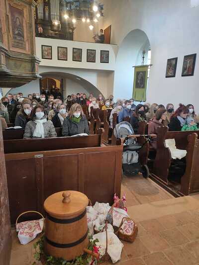 Gottesdienst und Speisensegnung in Michelstetten