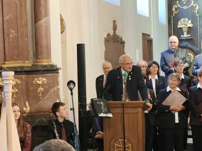 Darbietungen in der Kirche in Asparn/Zaya