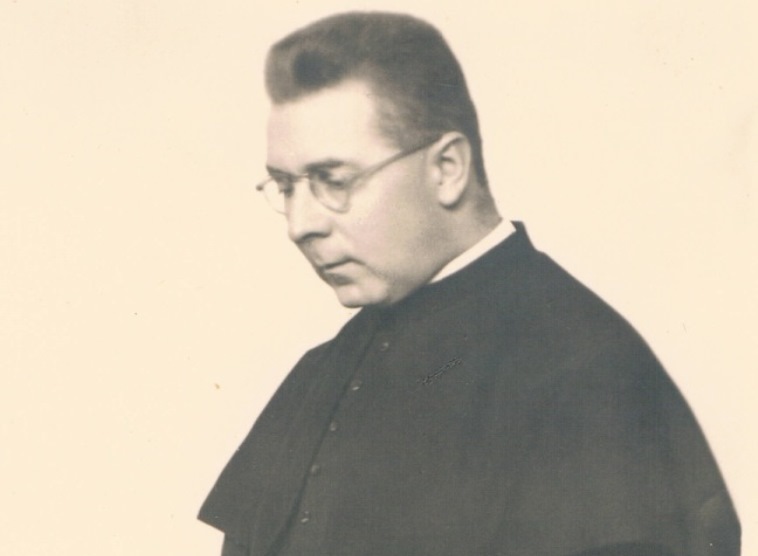 Kan. Leopold Engelhart, Gründer Ancillae Christi Regis