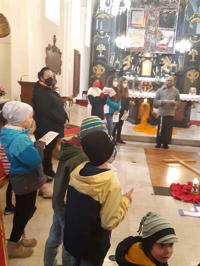 Kinderkreuzweg / © Beate Bauer