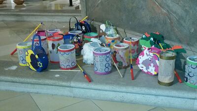 Wortgottesfeier und Laternenfest in der Pfarre Gnadendorf