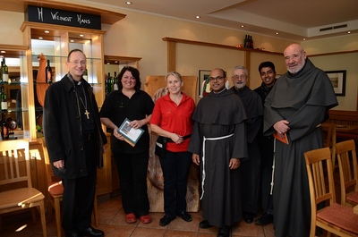 Mittagessen im Weingut Hans