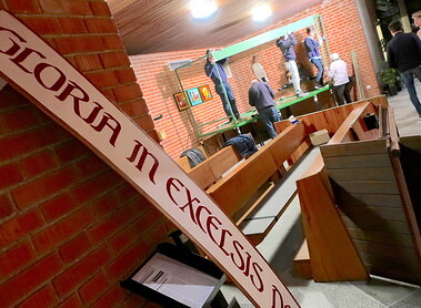 Krippenaufbau in Unterheiligenstadt