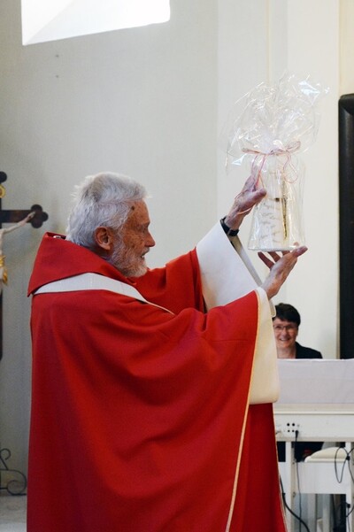 Gottesdienst und Pfarrfest in Asparn/Zaya