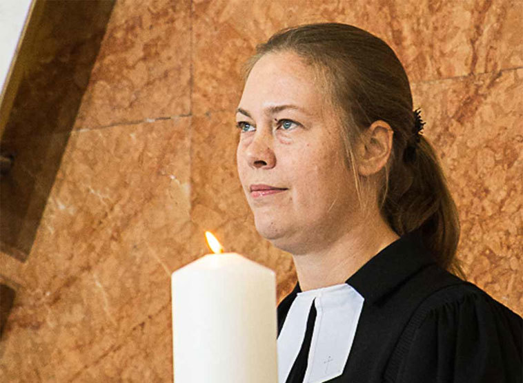 Wiener Neustädter Pfarrerin Angelika Petritsch in Namibia bei Verkehrsunfall ums Leben gekommen