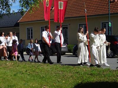 Feier des Fronleichnamsfestes in Ameis