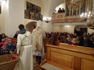 Hl. Nikolaus besuchte die Pfarrgemeinde Ameis