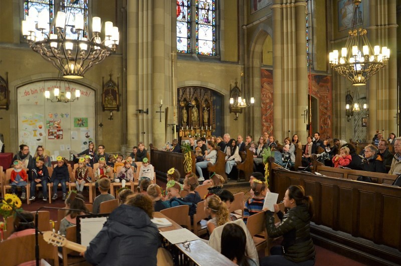 Erntedankfeier in der Kirche