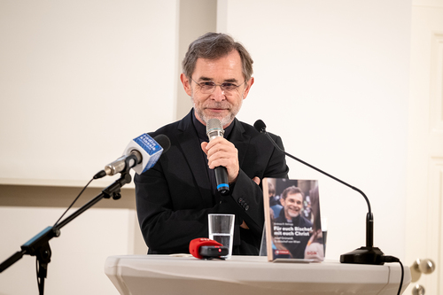 Buchpräsentation Für euch Bischof, mit euch Christ / Erzdiözese Wien/ Schönlaub, Stephan Schönlaub Buchpräsentation Für euch Bischof, mit euch Christ