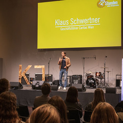 Keynote von Klaus Schwertner beim Startfest (c) Daniel Furxer