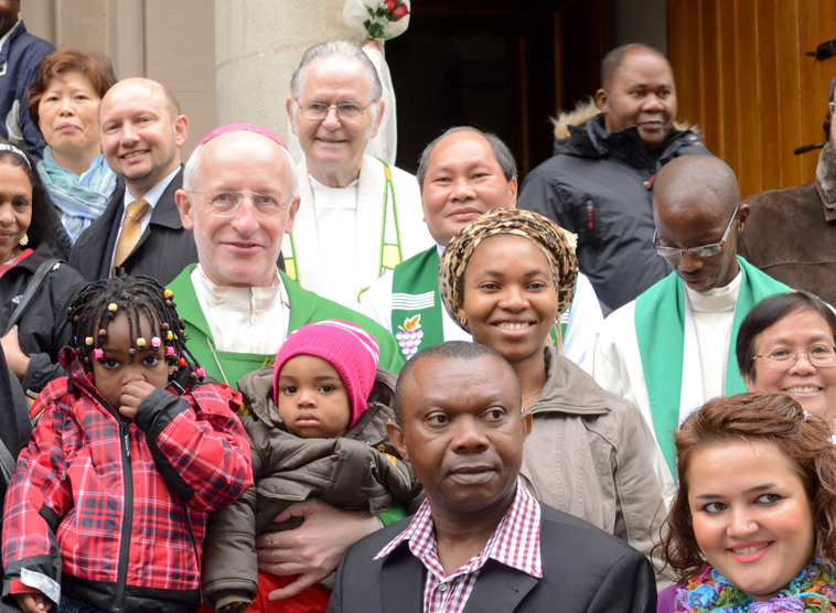 Joseph Kalathiparambil, Sebastian Kurz, Franz Scharl & al. / Fremdsprachige Gemeinden