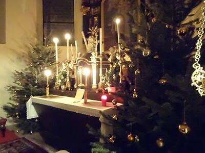 Feier in der Kirche in Ameis