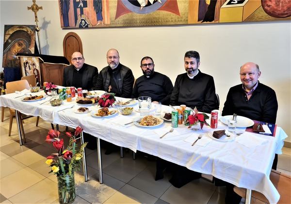 Fest Maria Empfängnis / Chaldäische Gemeinschaft gemeinsames Mittagessen und gemütliches Beisammensein