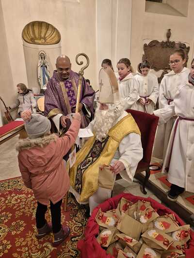 Familienmesse mit Nikolofeier