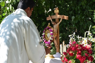 Festgottesdienst und Fronleichnamsprozession