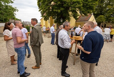 Pfarre Harmannsdorf, Messe/Kranzniederlegung/Agape