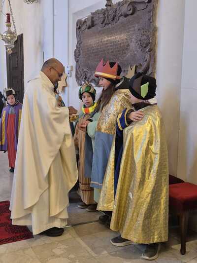 Sternsingergruppen der Pfarre Asparn/Zaya