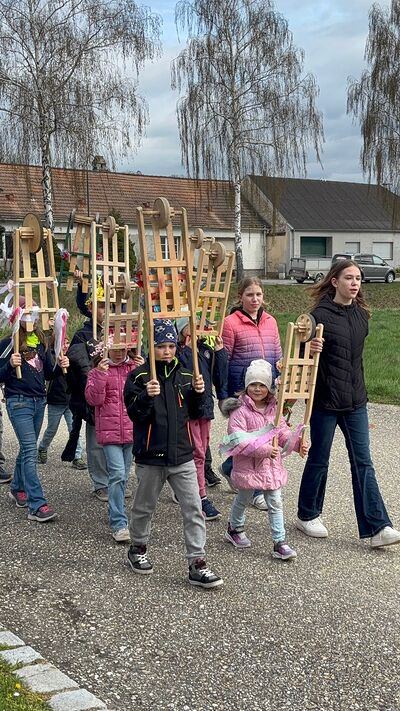 Ratscher unterwegs in Wenzersdorf und Zwentendorf