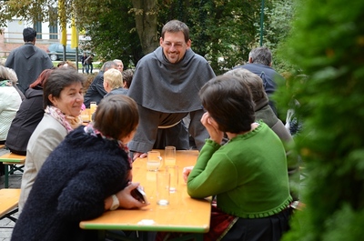 Amtseinführung Pater Nicholas Thenammakkal in der Pfarrkirche Asparn/Zaya