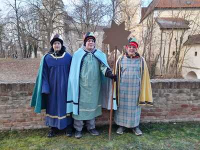 Sternsingergruppen der Pfarre Asparn/Zaya