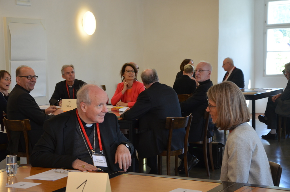 Insgesamt 14 Frauen, die in Diözesen bzw. Ordensgemeinschaften in Leitungspositionen wirken, hatten an einem Studiennachmittag der Bischofskonferenz im letzten Juni in Mariazell teilgenommen.