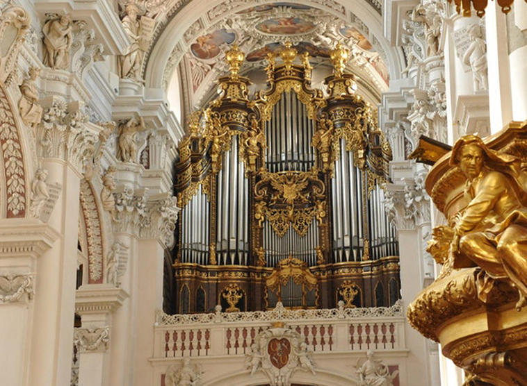 Grosste Domorgel Der Welt In Passau Wird Generalsaniert