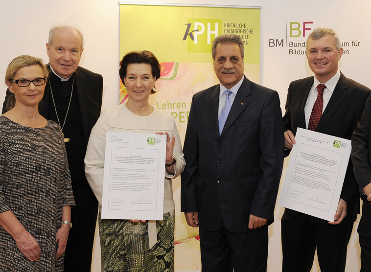 Lehrerausbildung: Religionsgemeinschaften verstärken Kooperation