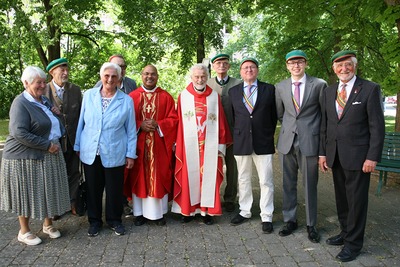 Gottesdienst und Pfarrfest in Asparn/Zaya