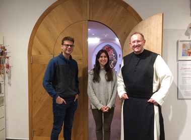 #AdventTuerlChallenge: Don Bosco- Jugend trifft Missio-Nationaldirektor P. Karl Wallner in der missio-Kapelle