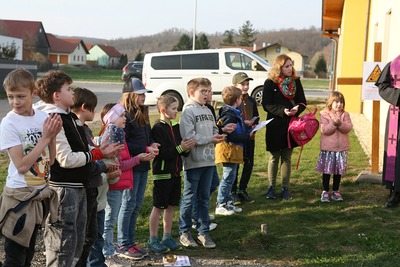 Kreuzweg speziell für Kinder in Zwentendorf