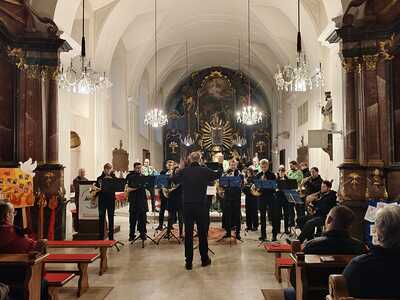Adventkonzert in Asparn/Zaya / © Johannes Fally und Beate Bauer