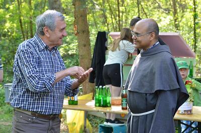 Pfarrverbandsmaiandacht bei der Gnadendorfer Bildeiche