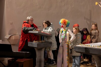 Kindermesse am Faschingssamstag