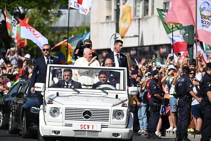500.000 bei erster Weltjugendtagsfeier mit dem Papst in Lissabon